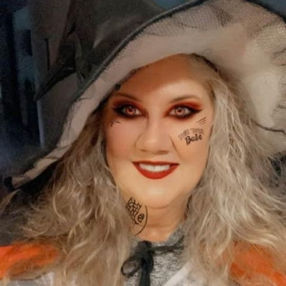 Meet your Posher, Rhonda
